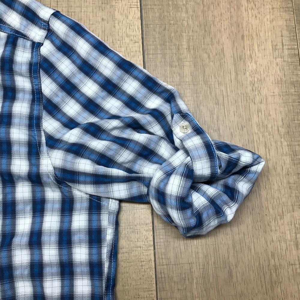 L.L. Bean Shirt Mens Size L Blue Button Up Plaid Vented Fishing Hiking‎ Roll Tab - Picture 7 of 12